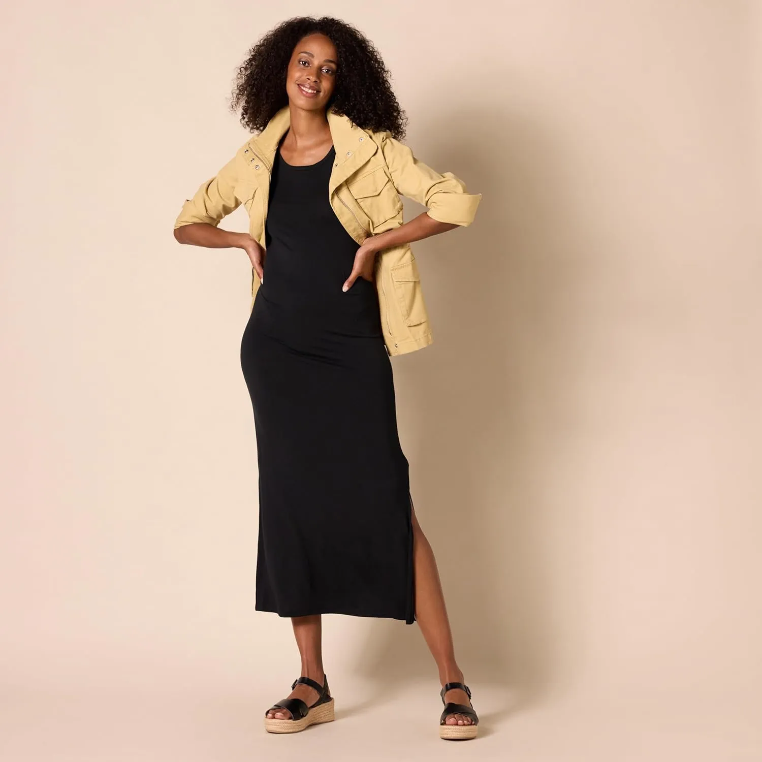Amazon Essentials Women's Jersey Standard-Fit Short-Sleeve Crewneck Side Slit Maxi Dress (Previously Daily Ritual)