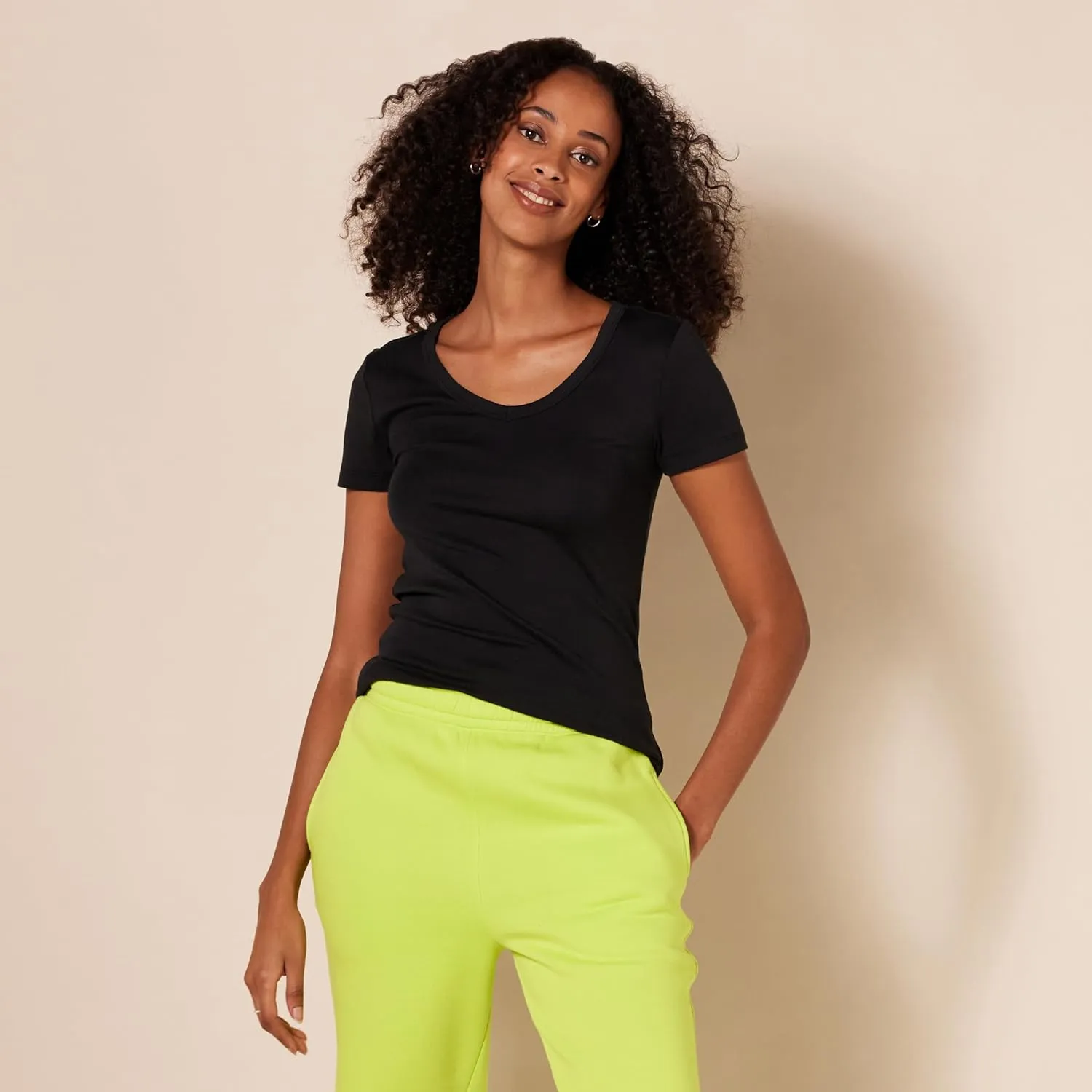 Amazon Essentials Women's Slim-Fit Short-Sleeve V-Neck T-Shirt, Pack of 2