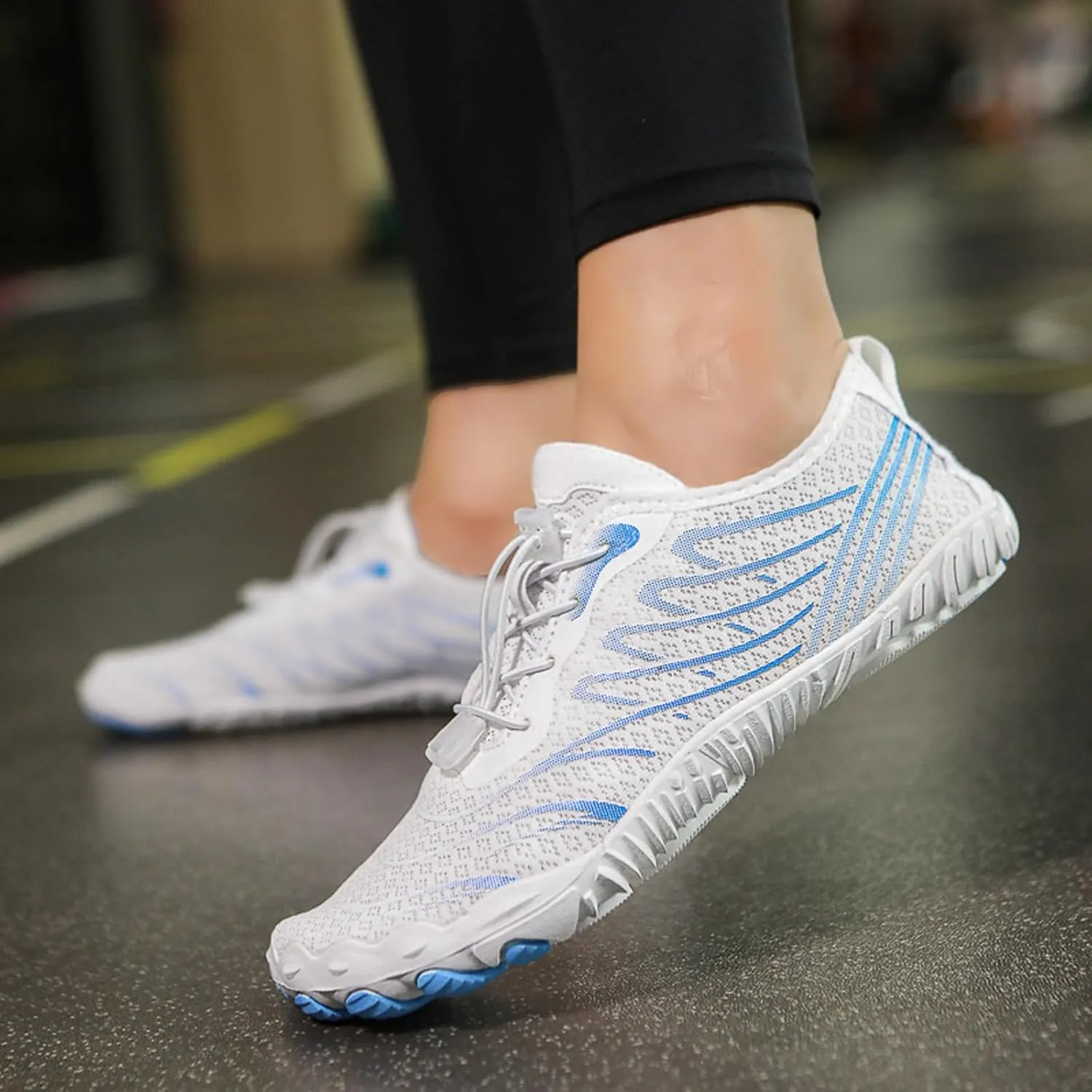 Barefoot Shoes Unisex Couples Breathable Wide Toe Non Slip Quick Drying Water Footwear Lightweight Breathable Comfy Beach Shoes for Men Women Summer Hiking Sneakers Thick Sole Indoor Yoga Sports Shoe