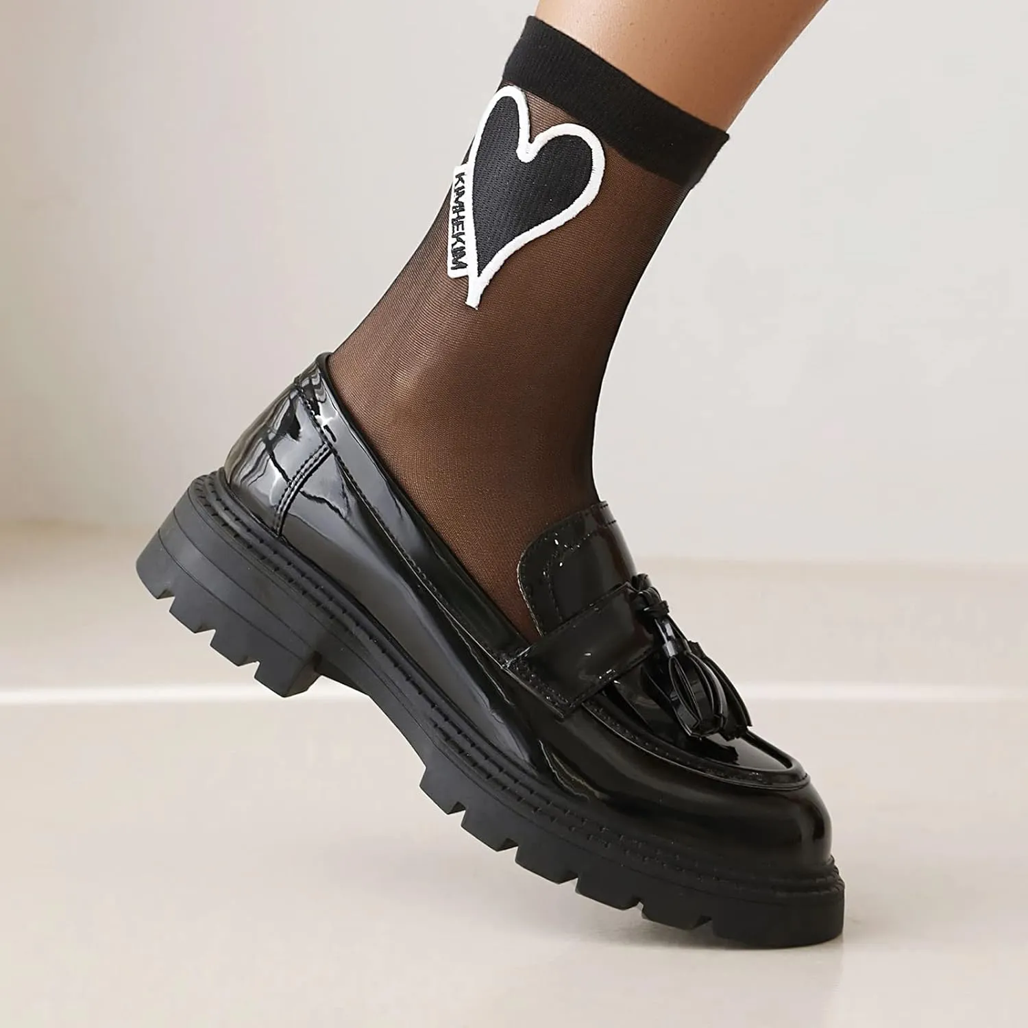 British Style Women's Fashion Loafers, Patent Leather Tassel Loafers, Black Thick-Soled Loafers, Slip-on Thick-Soled Loafers, Simple Casual Flat Shoes, Plus Size Shoes.