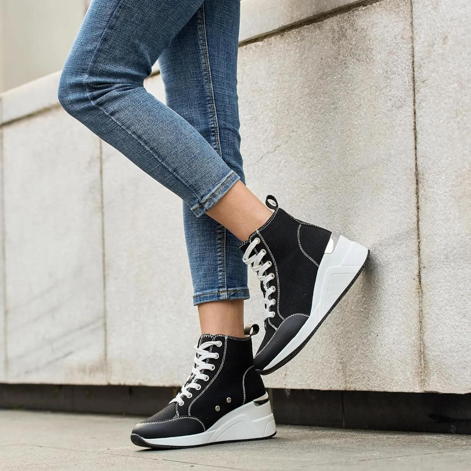 Cestfini Graffiti High Top Sneakers for Women Breathable White Black Platform Sneakers Lace up Womens Canvas Shoes