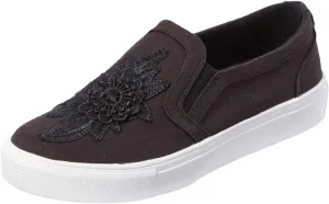 Comfortview Women's Wide Width The Skyla Sneaker