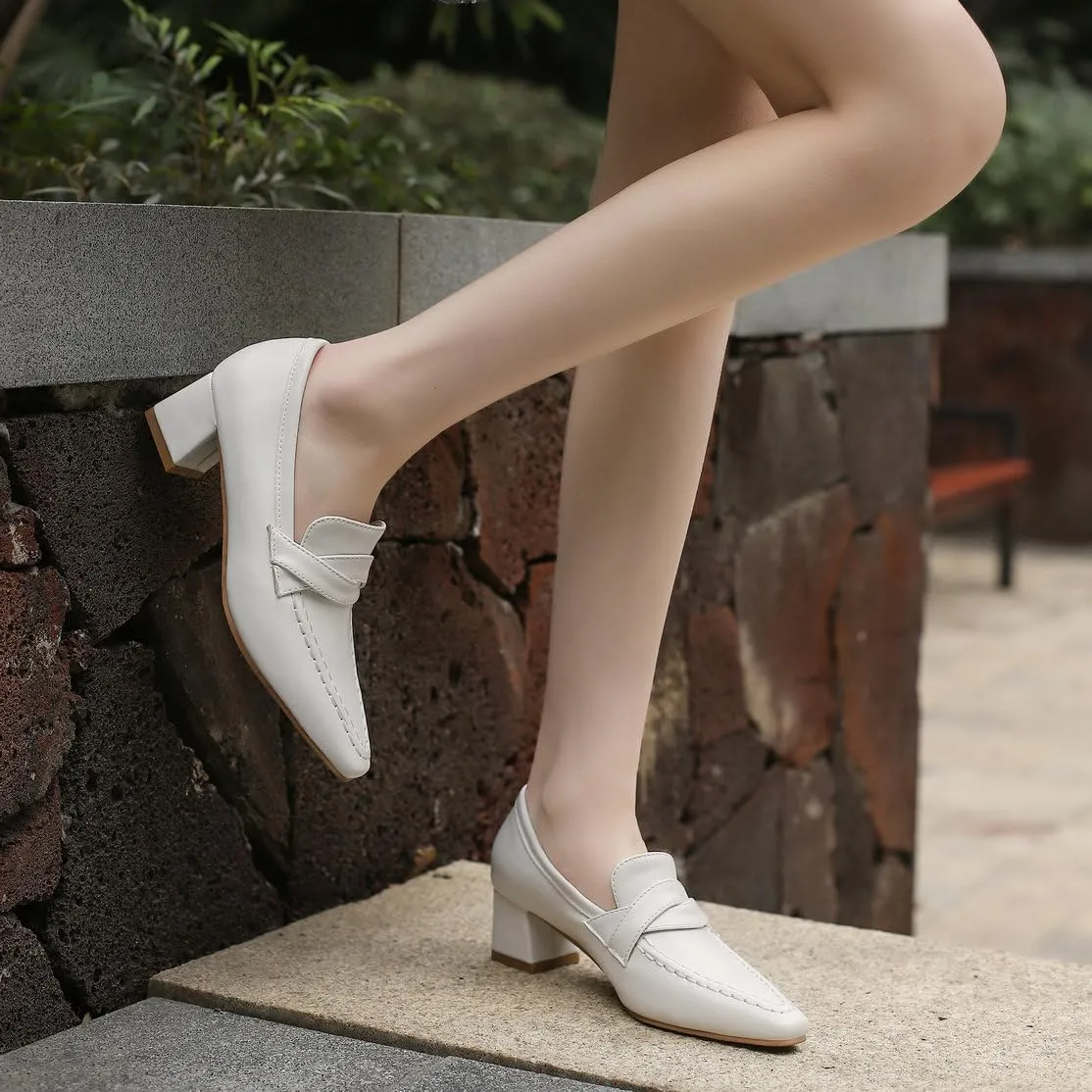 DINTAHA Pointed Toe Chunky Heeled Loafers for Women Slip-On Pumps Dressy Business Casual Dress Shoes