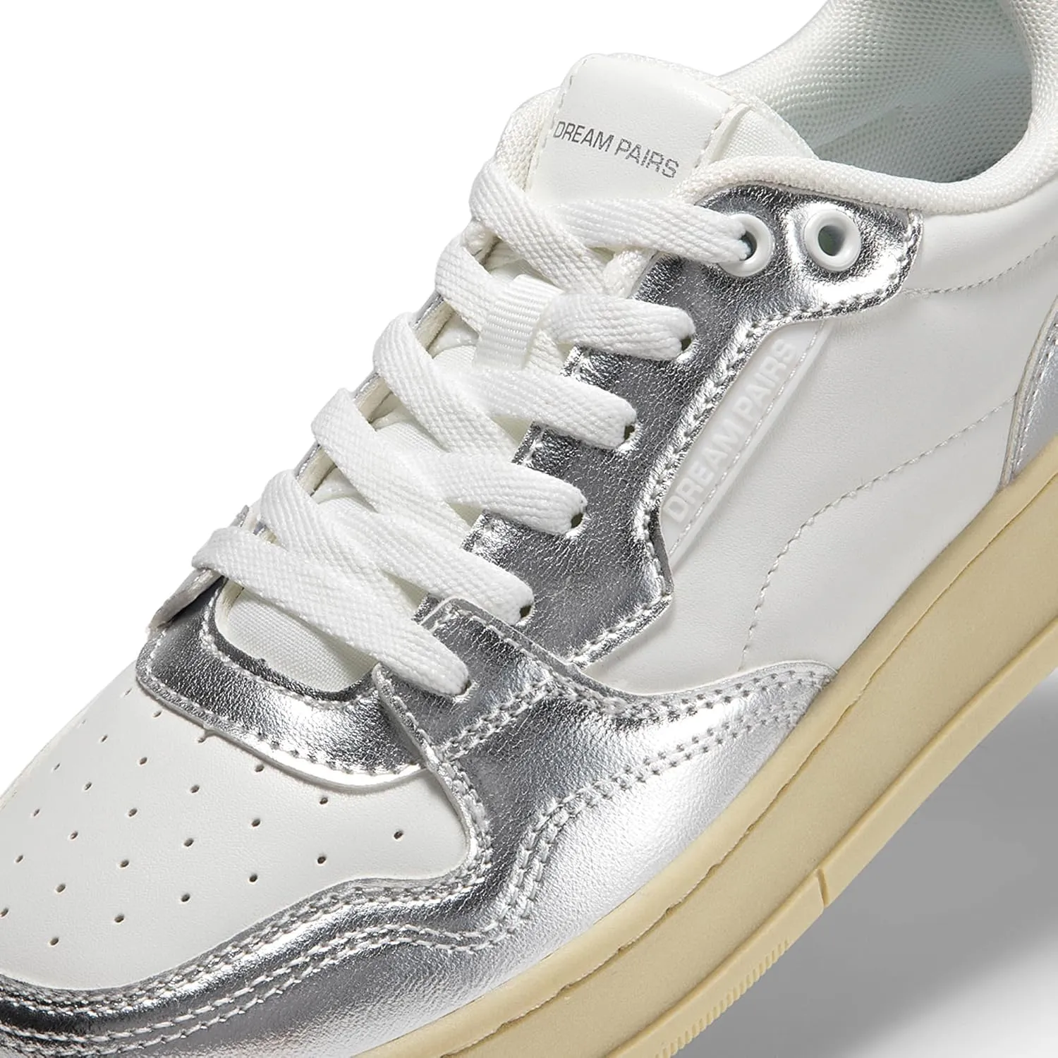 DREAM PAIRS Women's Fashion Walking Skateboard Court Sneakers Comfortable Low-Top Lace-Up Non-Slip Retro Vintage Casual Classic Athletic Shoes