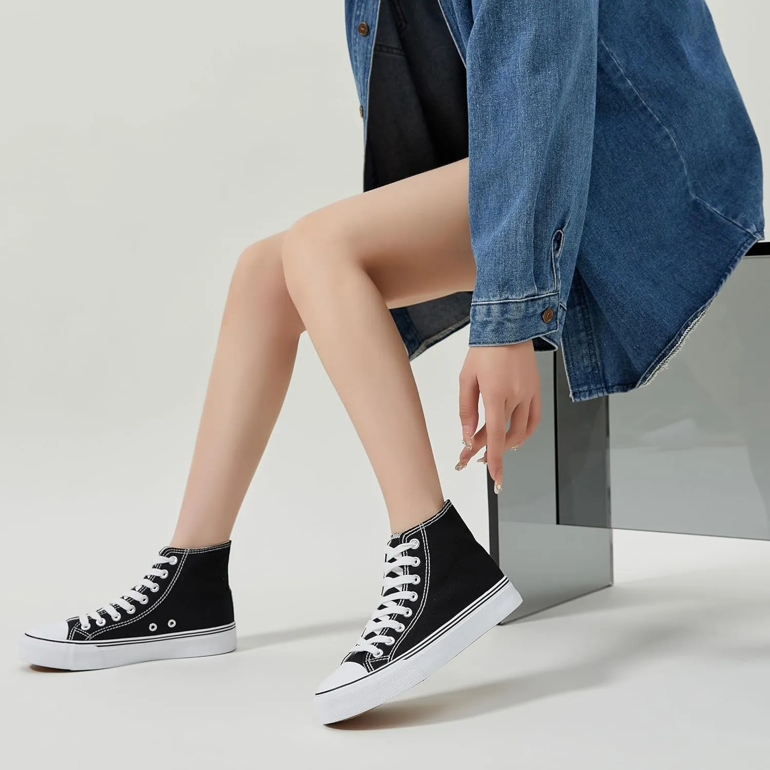 Iarus High Top Sneakers for Women White Canvas Comfortable Shoes for Women Walking Casual Sneakers Tennis Shoes