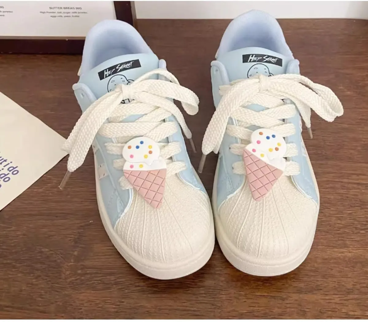 Ice Cream-Themed Casual Sneakers – Cute and Trendy Walking Shoes for Women and Teens with Chunky Sole, Adorable Details, and Comfortable Fit