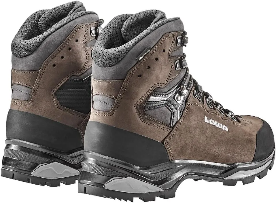 LOWA Camino EVO GTX Medium Boots