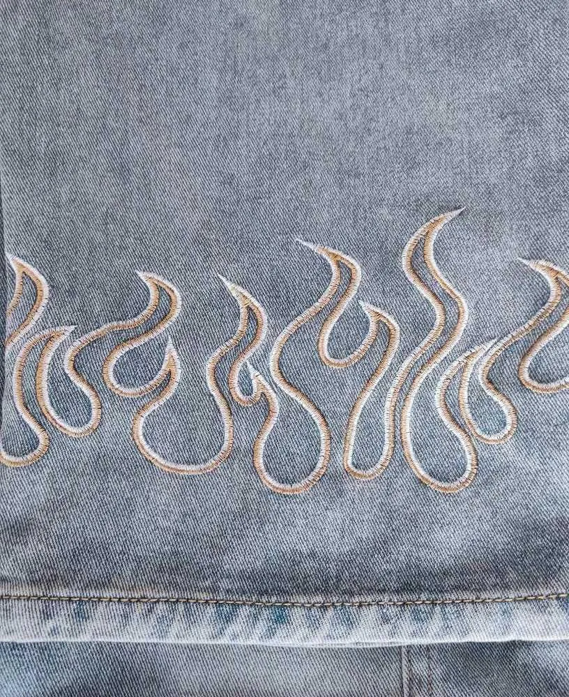 Mens Straight Wide Leg Jeans Vintage Streetwear Hip Hop Denim Pants Flame Embroidered Baggy Loose Fit Trousers