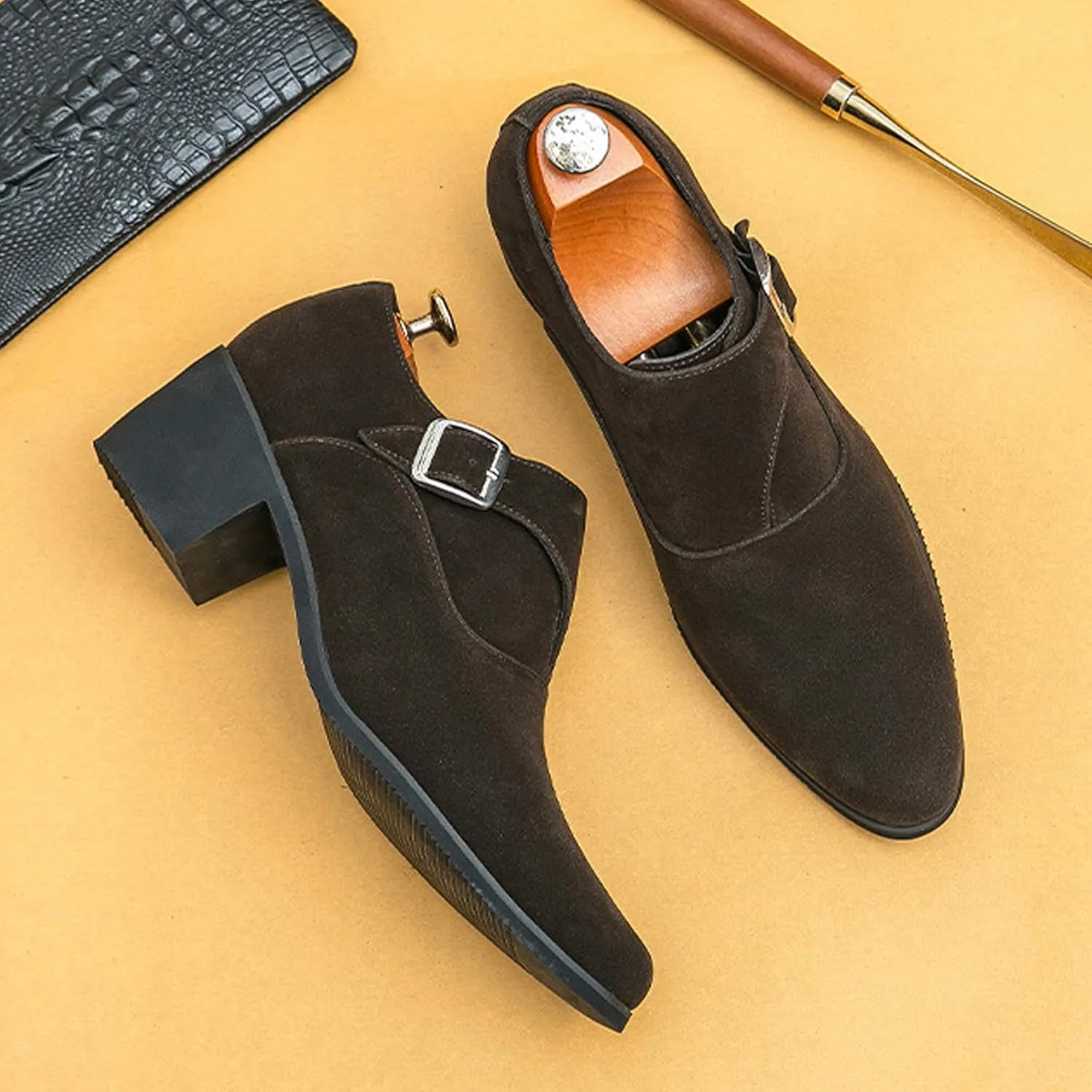 NELSBREXMen'S Suede Leather Chunky Heel Monk Strap Oxford Shoes Fashionable Pointed Toe Non-Slip Slip-On Block Heel Loafers Formal Business Dress Low top Chelsea Boots