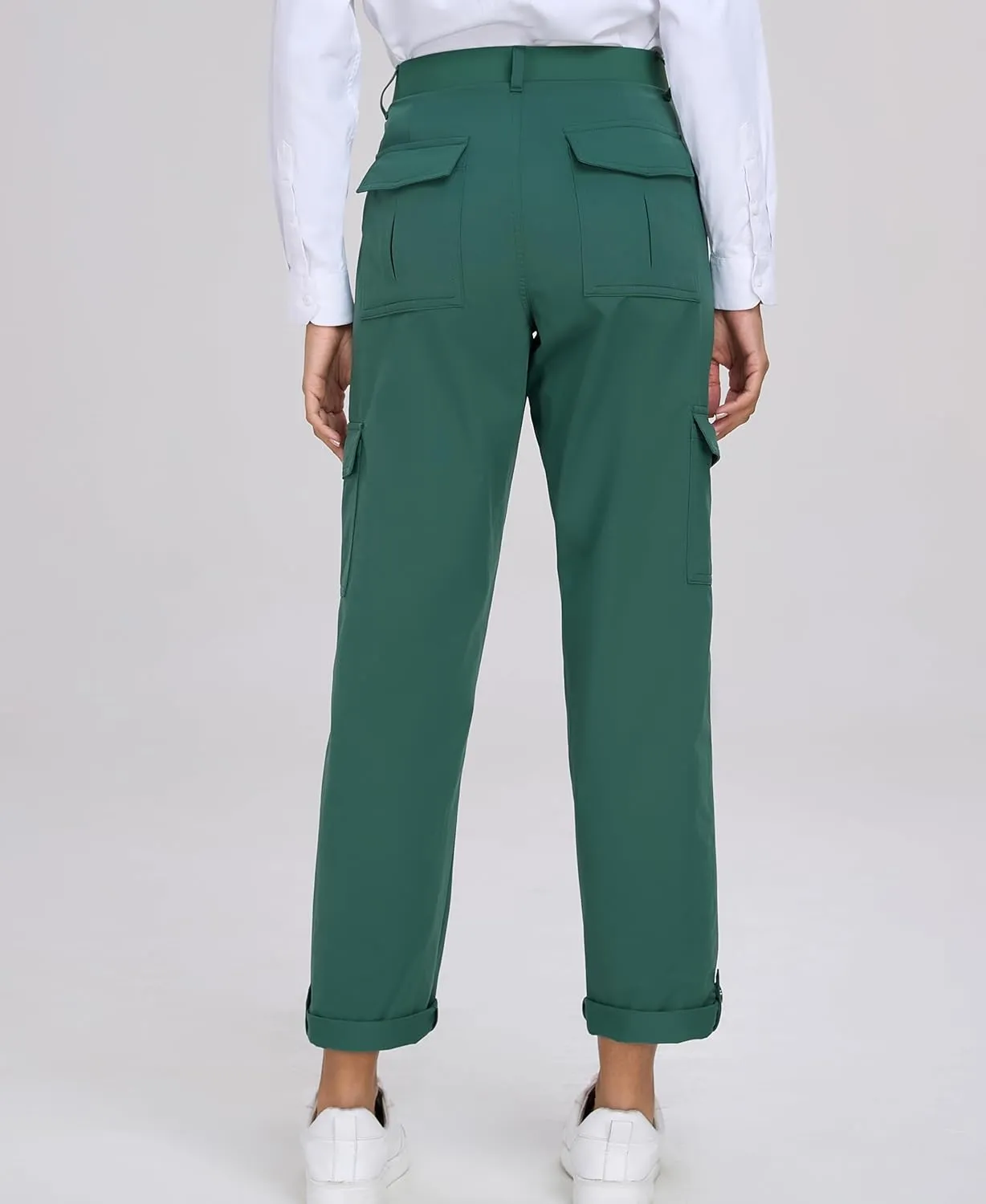 Oalka Women's Hiking Cropped Capri Pants Relaxed Fit Stretchy Knit Waist Casual Outdoor Travel Pant