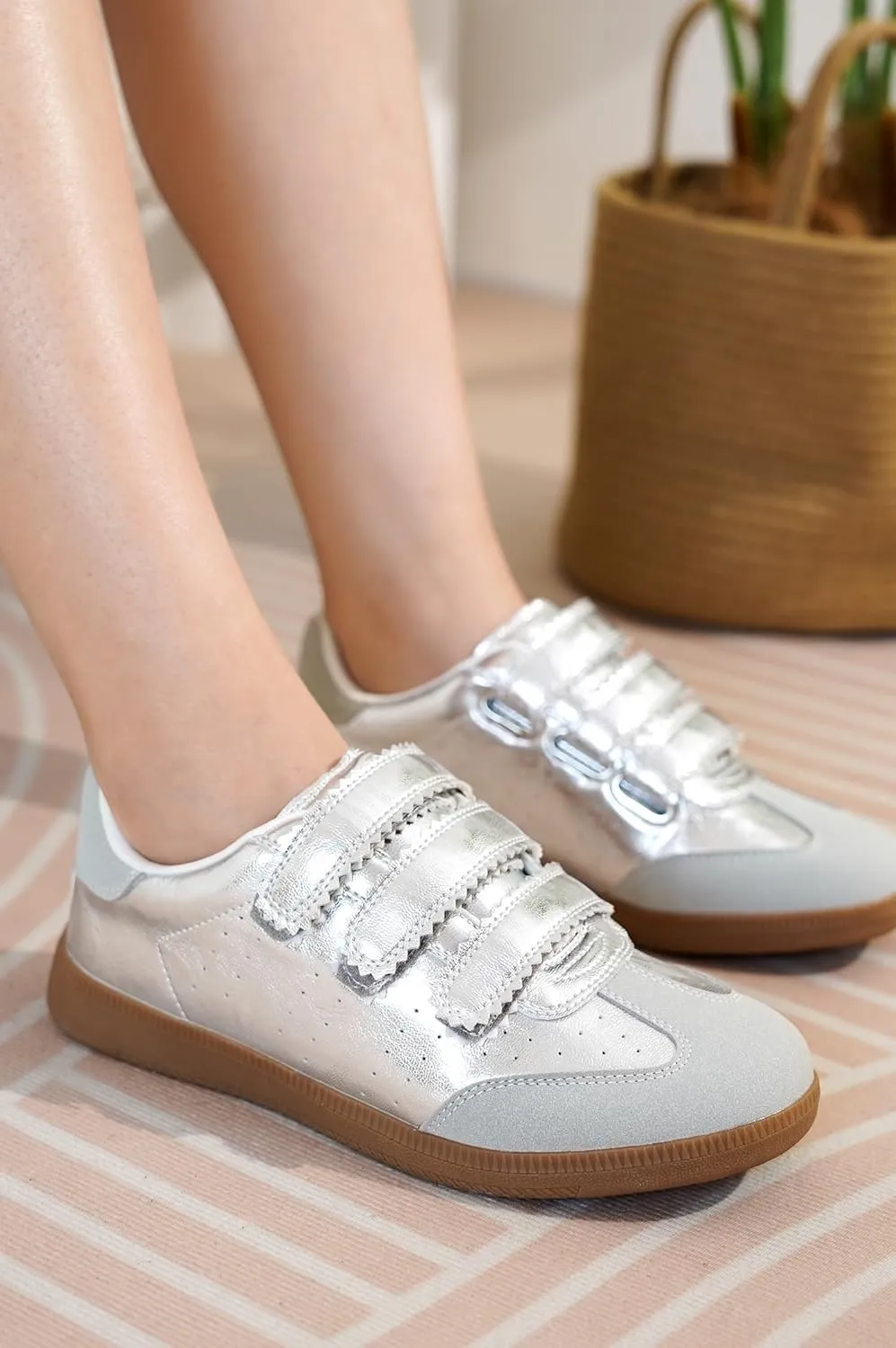 Project Cloud Sneakers for Women – Stylish & Comfortable Women's Fashion Sneakers with Memory Foam Insole – Lightweight Vegan Leather Womens Shoes – Fashion Shoes for Women 2025 (Ysabelle)