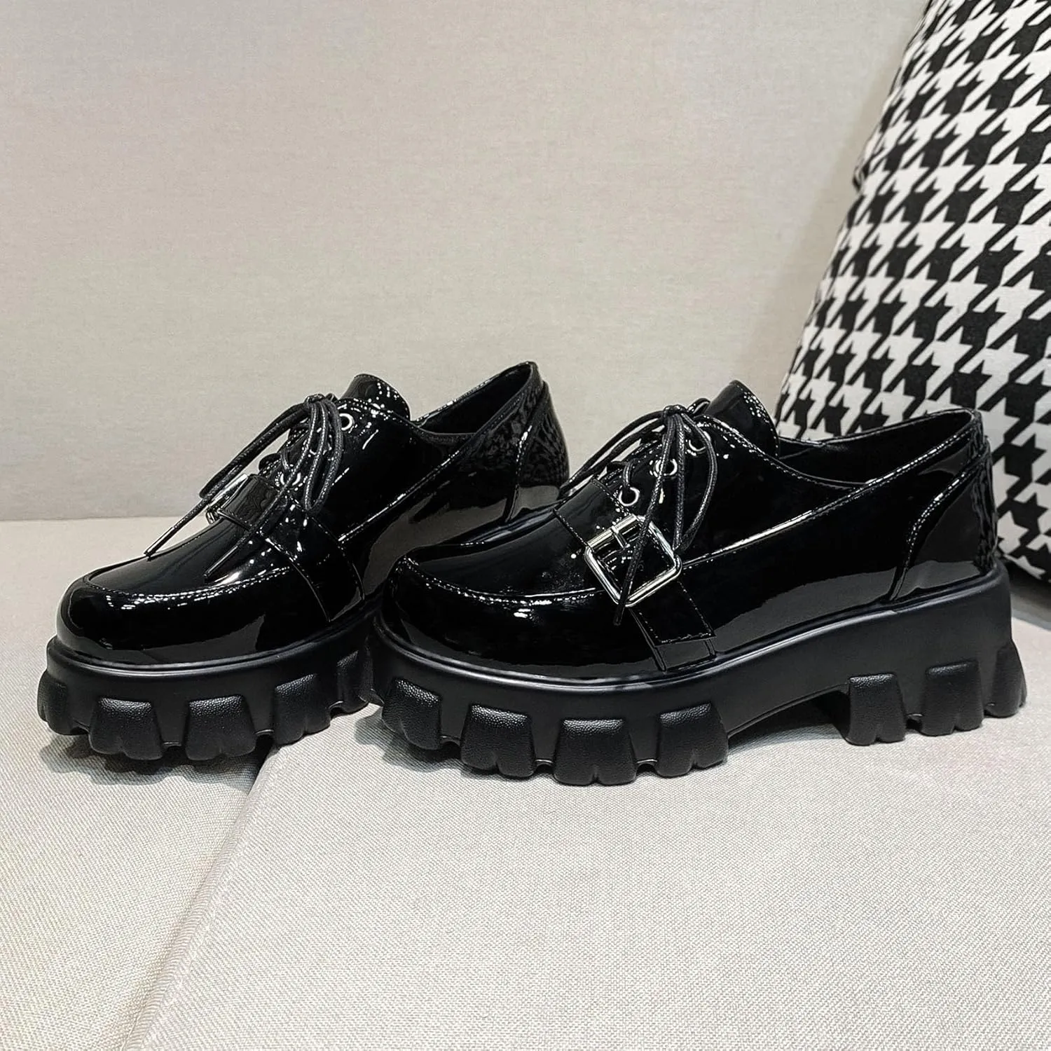 SHEMEE Women's Platform Oxfords Chunky Heels Loafer Lug Sole Lace Up Derby Shoes Comfort Business Work Office Dress Pumps