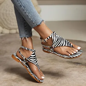 TZNBGGE Dressy Thong Flat Sandals for Women Gladiator Sandals Rivet Open Toe T-Strap Beach Sandals Comfort Ankle Buckle Vintage Flip Flops