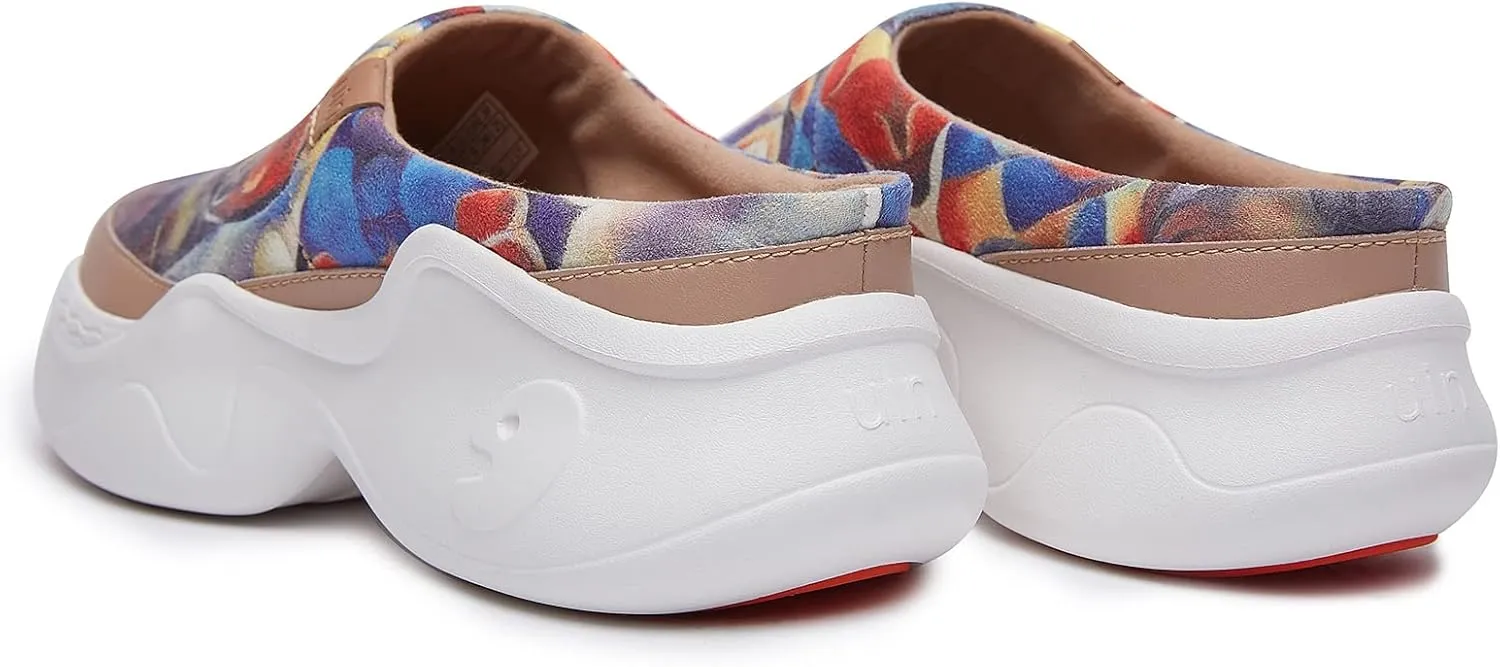 UIN Women's Mules Fashion Comfort Travel Art Painted Chunky Shoes Wide Toe Casual Household Slippers Slip On Loafers