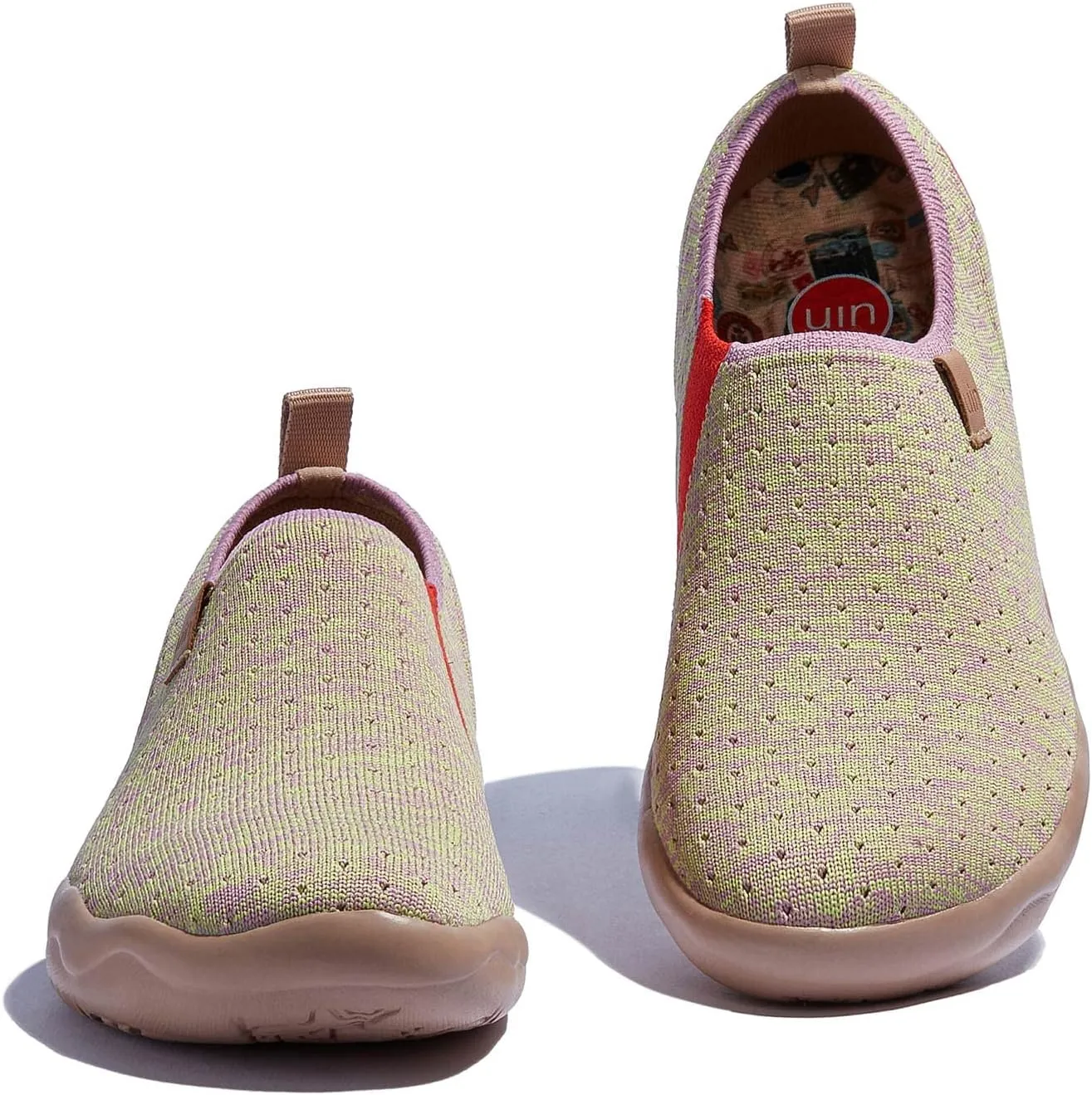 UIN Women's Slip Ons Lightweight Flats Sneakers Walking Casual Loafers Solid Color Travel Shoes