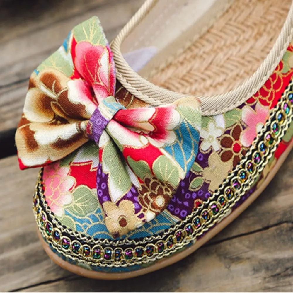 Women Ethnic Flat Shoes Retro Beading Round Toe Colorful Loafers Women's Casual Embroidered Flower Canvas Mary Jane Shoes