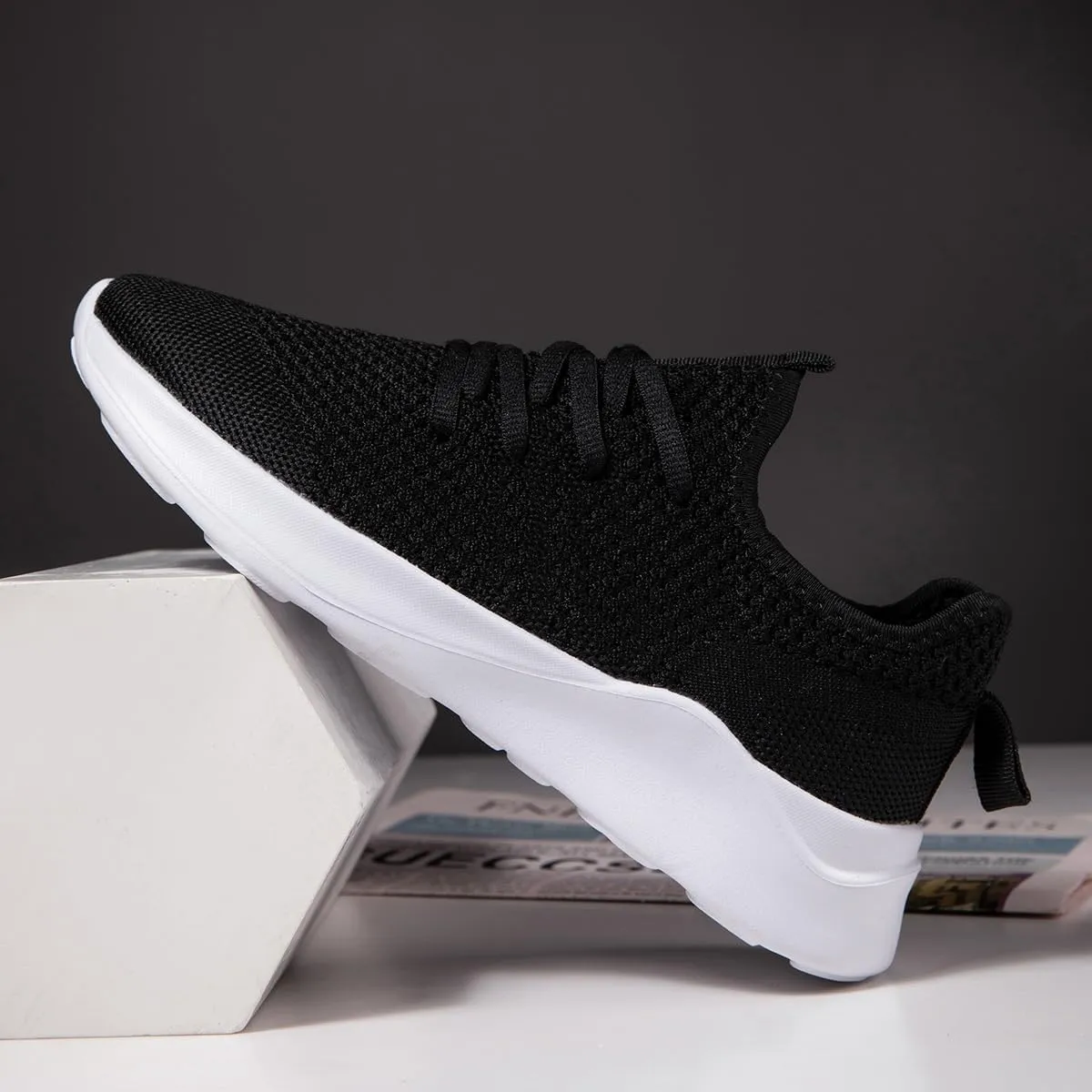 Women Walking Shoes Ladies Running Sneakers Breathable Mesh Sports Shoes Casual Lightweight Gym Lace up Sneakers