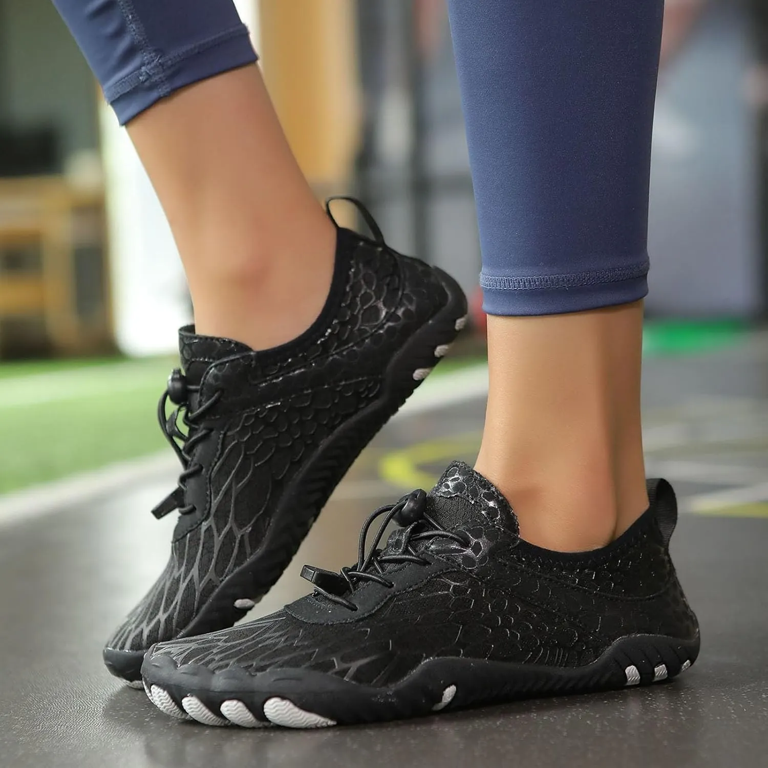 Women's Lightweight Quick Drying,Aqua Water Shoes Athletic Comfy Walking Shoes Men's and Women's Non Slip Sports Sneakers Outdoor River Tracing Shoe Summer Breathable Hiking Running Fitness Footwear