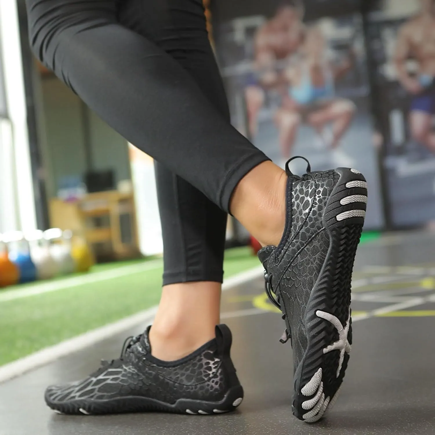 Women's Lightweight Quick Drying,Aqua Water Shoes Athletic Comfy Walking Shoes Men's and Women's Non Slip Sports Sneakers Outdoor River Tracing Shoe Summer Breathable Hiking Running Fitness Footwear