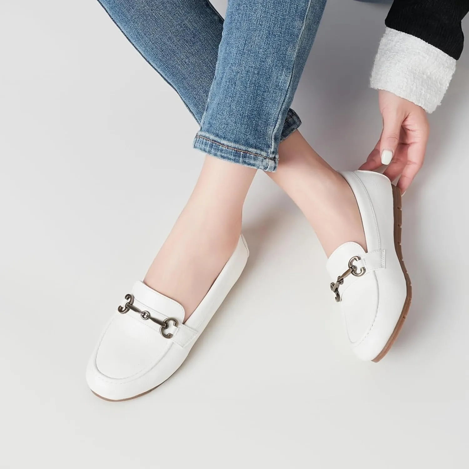 Women's Loafers Comfortable Dressy Slip on Flats Penny Loafers for Women Office Work Walking Shoes with Buckles