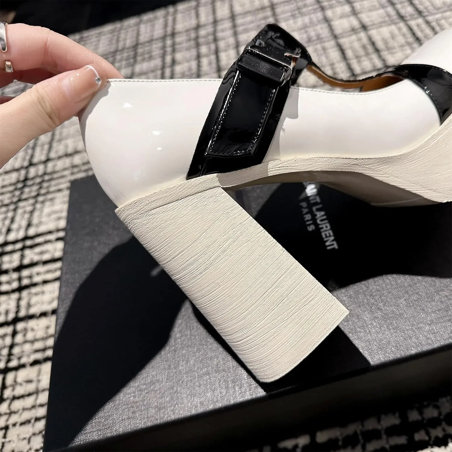 Women's Retro Platform Square Closed Toe Pumps T-Strap Hook and Loop Fastener Chunky High Heeled Loafers Office Work Casual Fashion Student Dress Mary Jane Daily Wear Concise Shoes